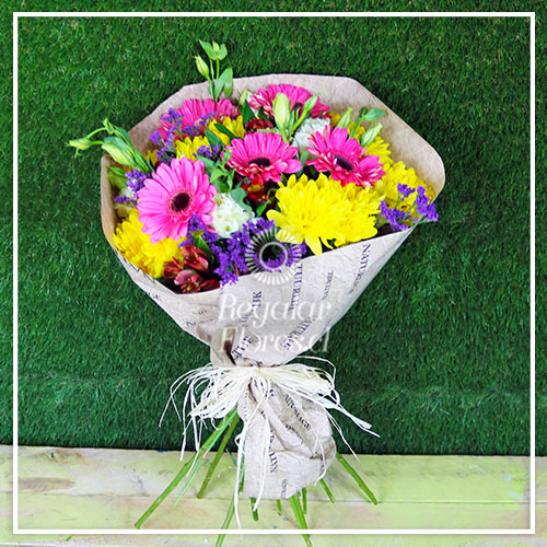 Ramo surtido gerberas y crisantemos | Regalar Flores, Envio de flores, desayunos y regalos a domicilio