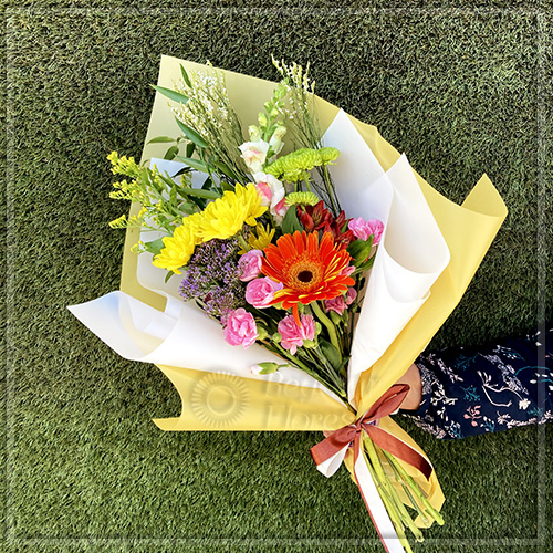 Ramo Mini Verónica | Regalar Flores, Envio de flores, desayunos y regalos a domicilio