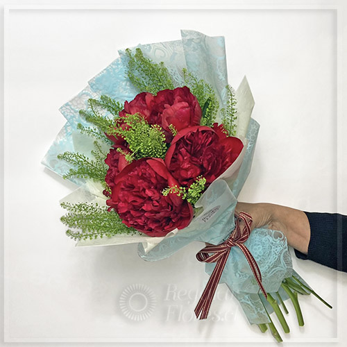 Ramo 5 peonias | Regalar Flores, Envio de flores, desayunos y regalos a domicilio