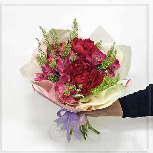 Ramo 3 peonias y alstroemerias | Regalar Flores, Envio de flores, desayunos y regalos a domicilio