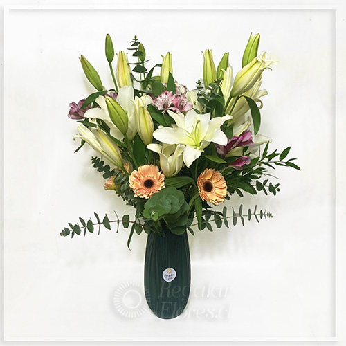 Florero Adele | Regalar Flores, Envio de flores, desayunos y regalos a domicilio