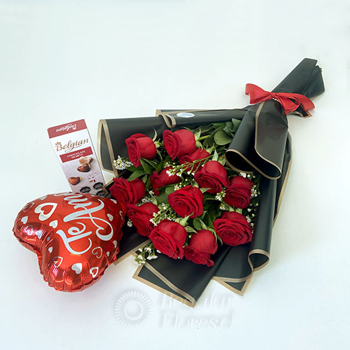 Ramo 12 rosas + Globo + Belgian | Regalar Flores, Envio de flores, desayunos y regalos a domicilio