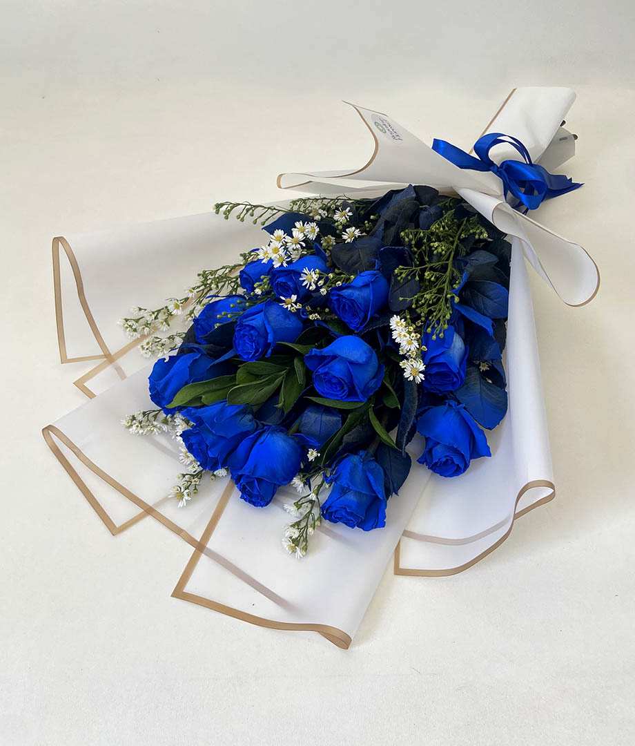 Ramo 12 rosas azules_1