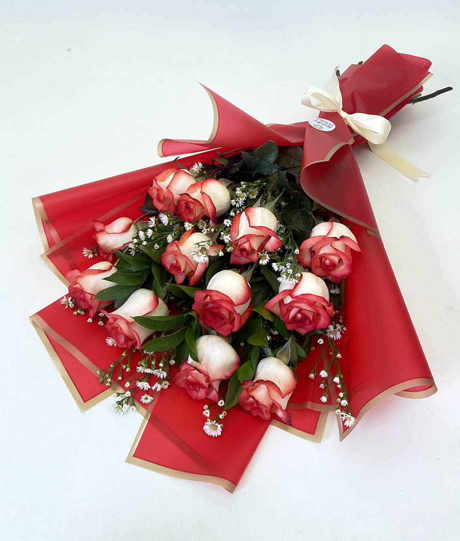 Ramo 12 rosas blush_1