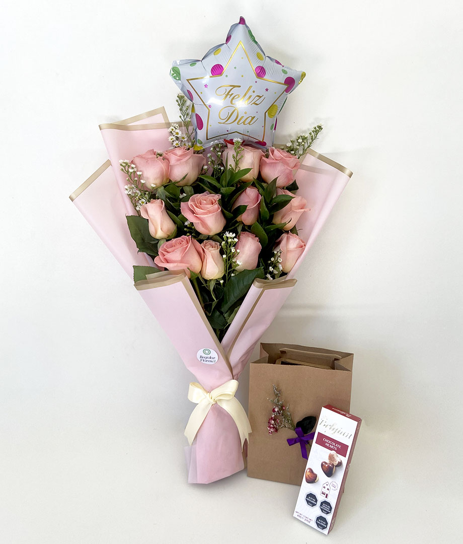 Ramo 12 rosas rosadas + globo + belgian_1