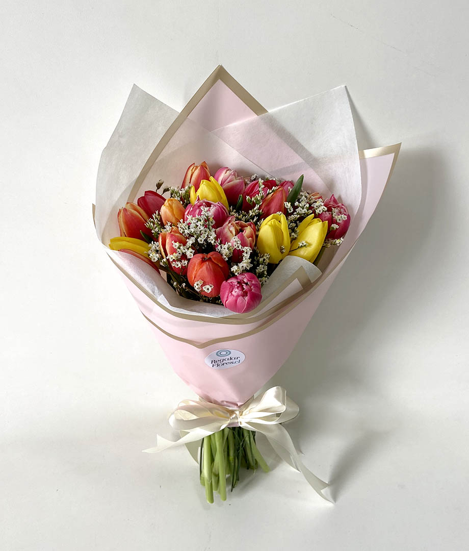 Ramo 20 tulipanes_1