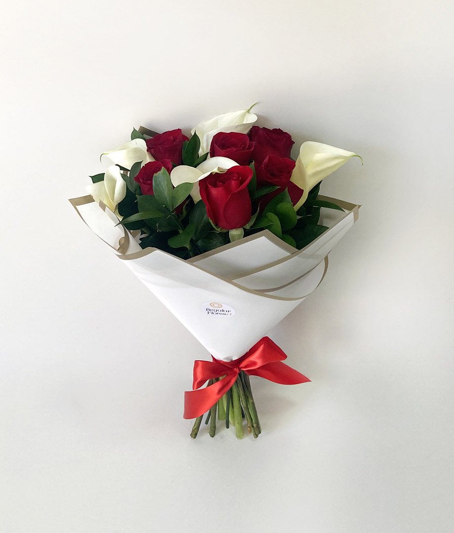 Ramo calas y rosas rojas_1