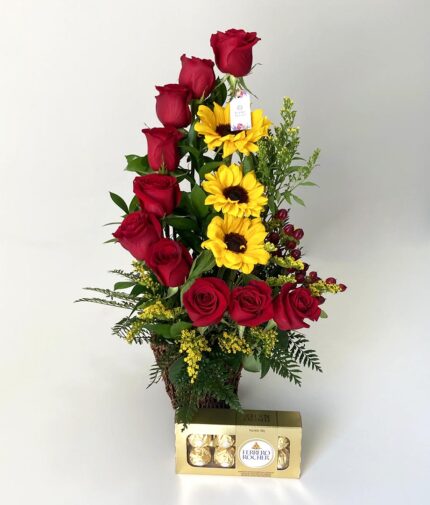 Espiral de rosas y girasoles + Ferrero Rocher 100gr