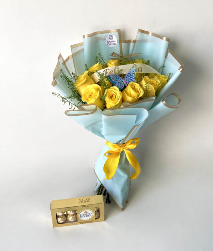Ramo Mini buchón 18 rosas amarillas + Ferrero Rocher 100gr